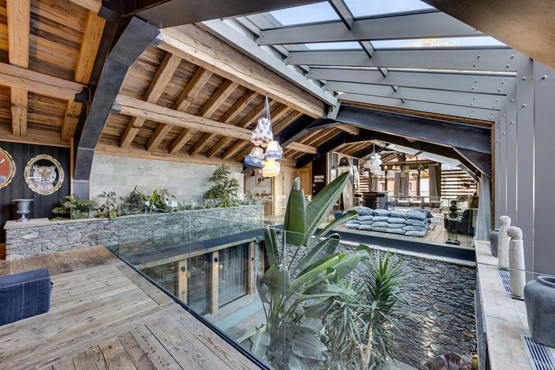 Chalet in Val-d'Isere, Auvergne-Rhône-Alpes, France 2 - 18060462