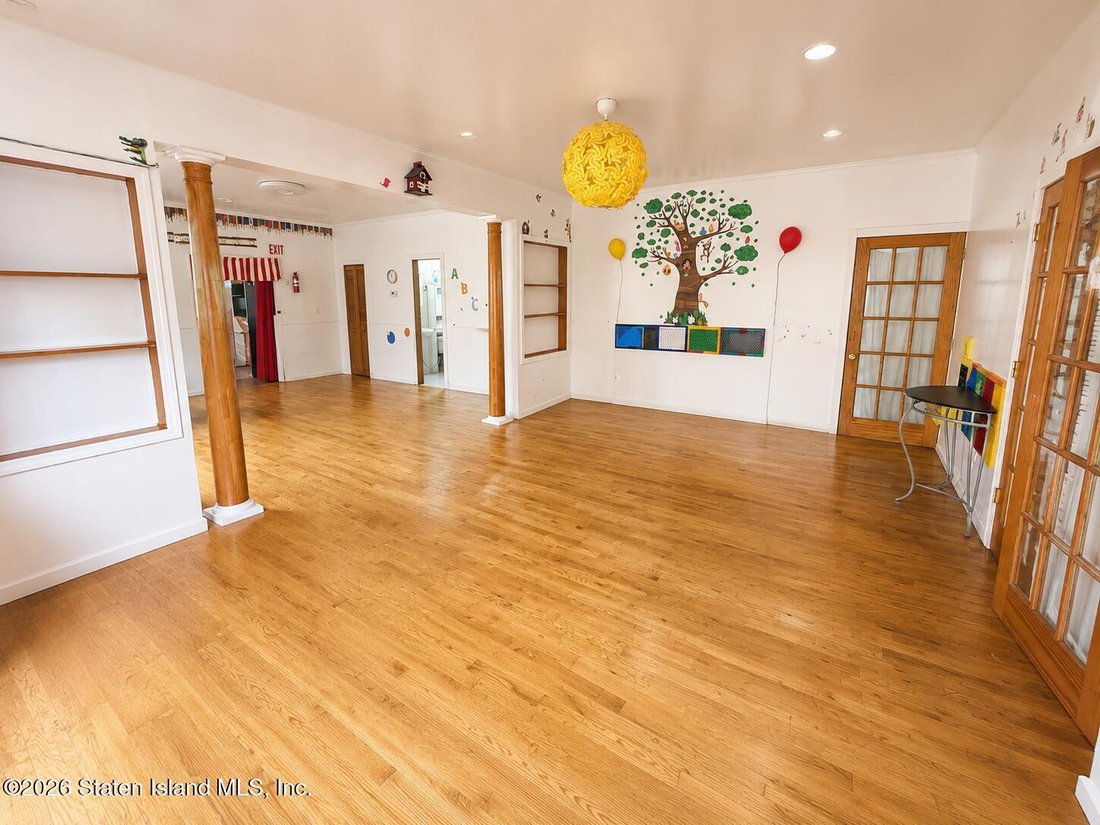 Apartment in New York, New York, United States 5 - 18040044