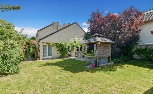 Casa en Saint-Prix, Isla de Francia, Francia 1
