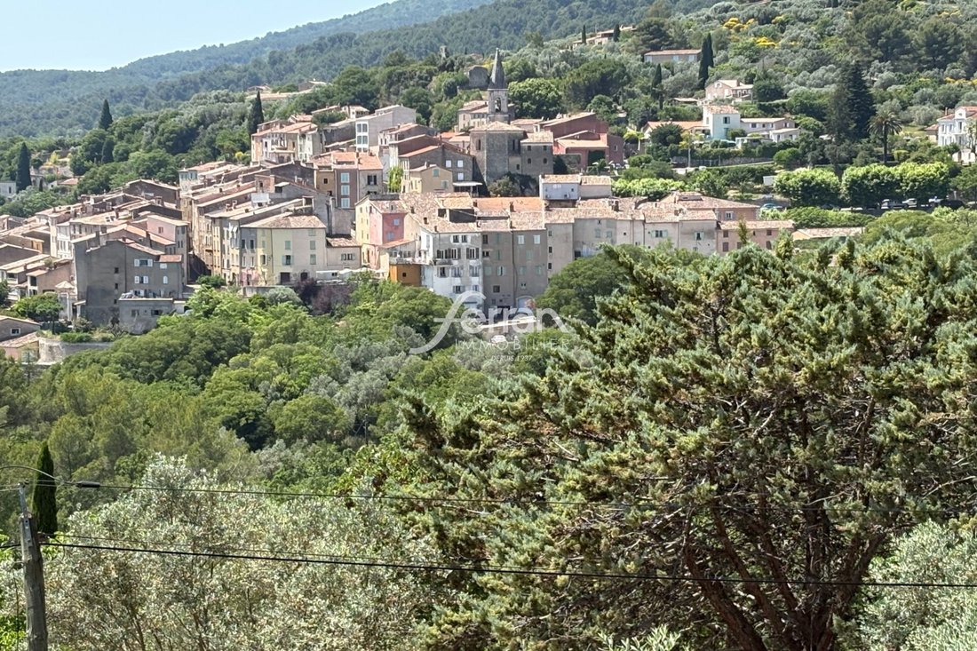 Villa a Callas, Provenza-Alpi-Costa Azzurra, Francia 4 - 18055246