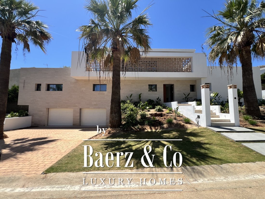Villa in Sotogrande, San Roque, Andalusia 1 - 18060581