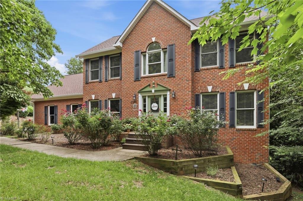 House in Wilkesboro, North Carolina, United States 1 - 17350013