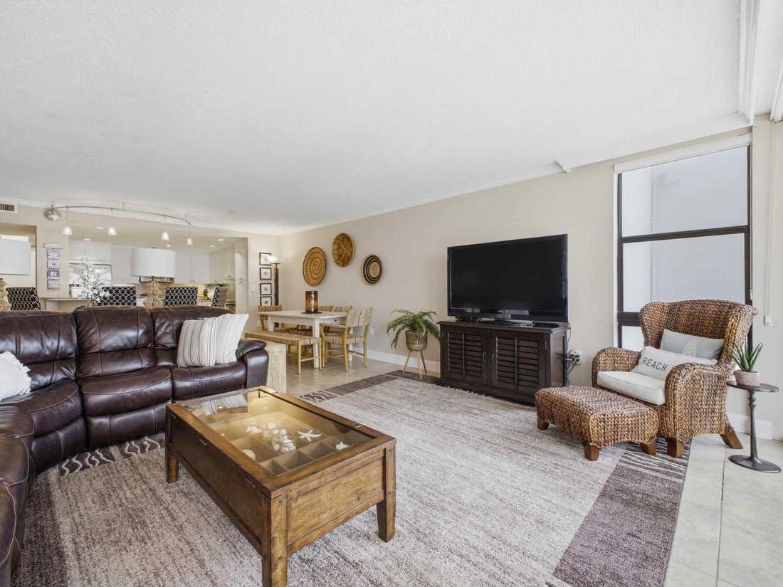 Condo in Boca Raton, Florida, United States 5 - 18060885