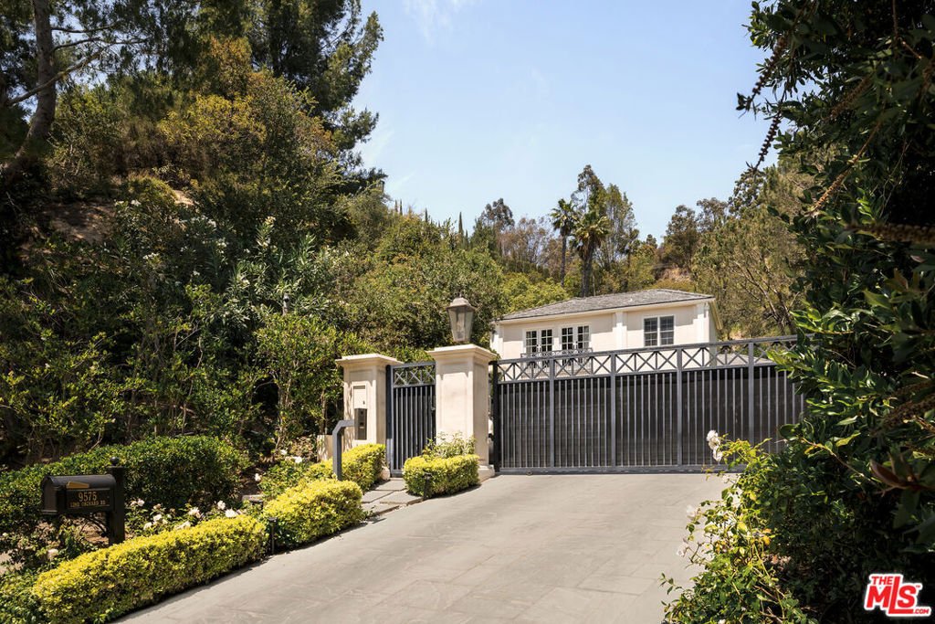 House in Beverly Hills, California, United States 3 - 18060205