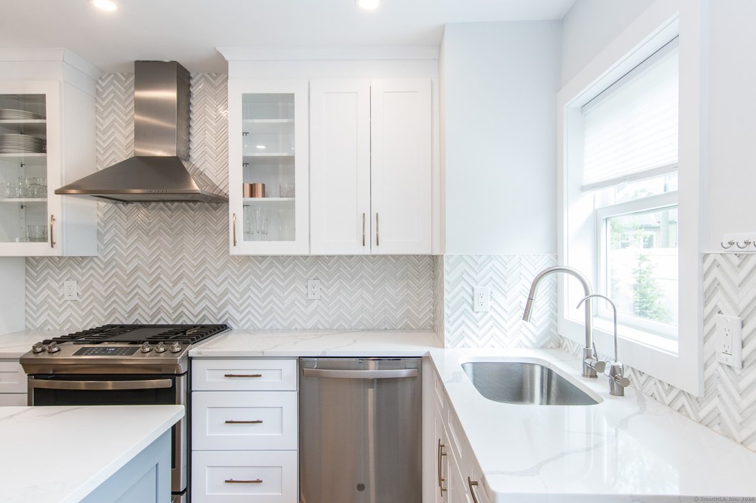 Condo in Norwalk, Connecticut, United States 3 - 18060606