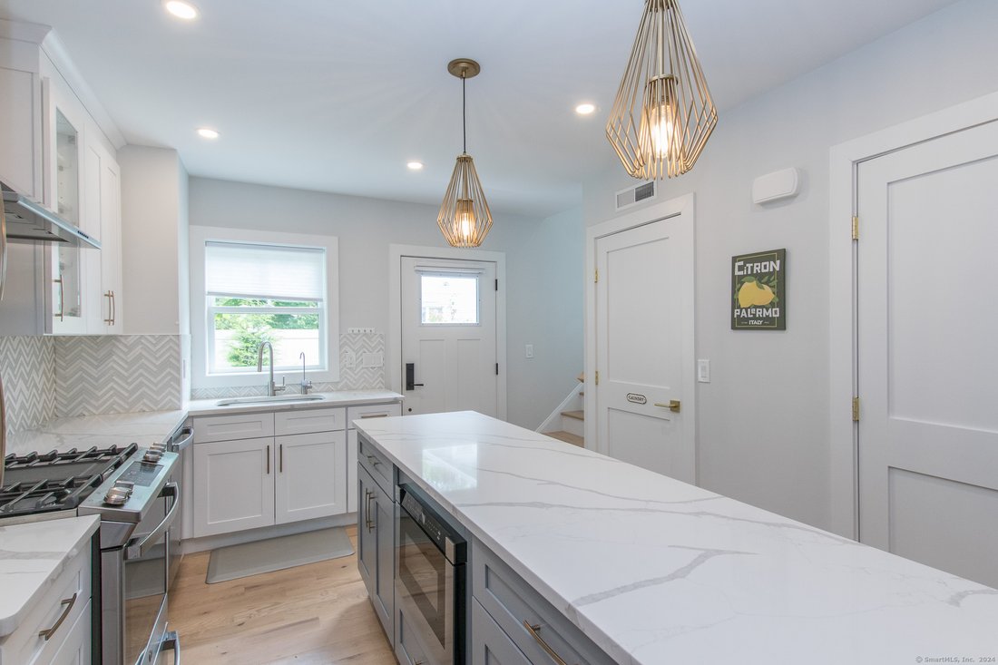 Condo in Norwalk, Connecticut, United States 5 - 18060606