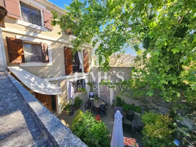 Casa a Eyragues, Provenza-Alpi-Costa Azzurra, Francia 1 - 16983489