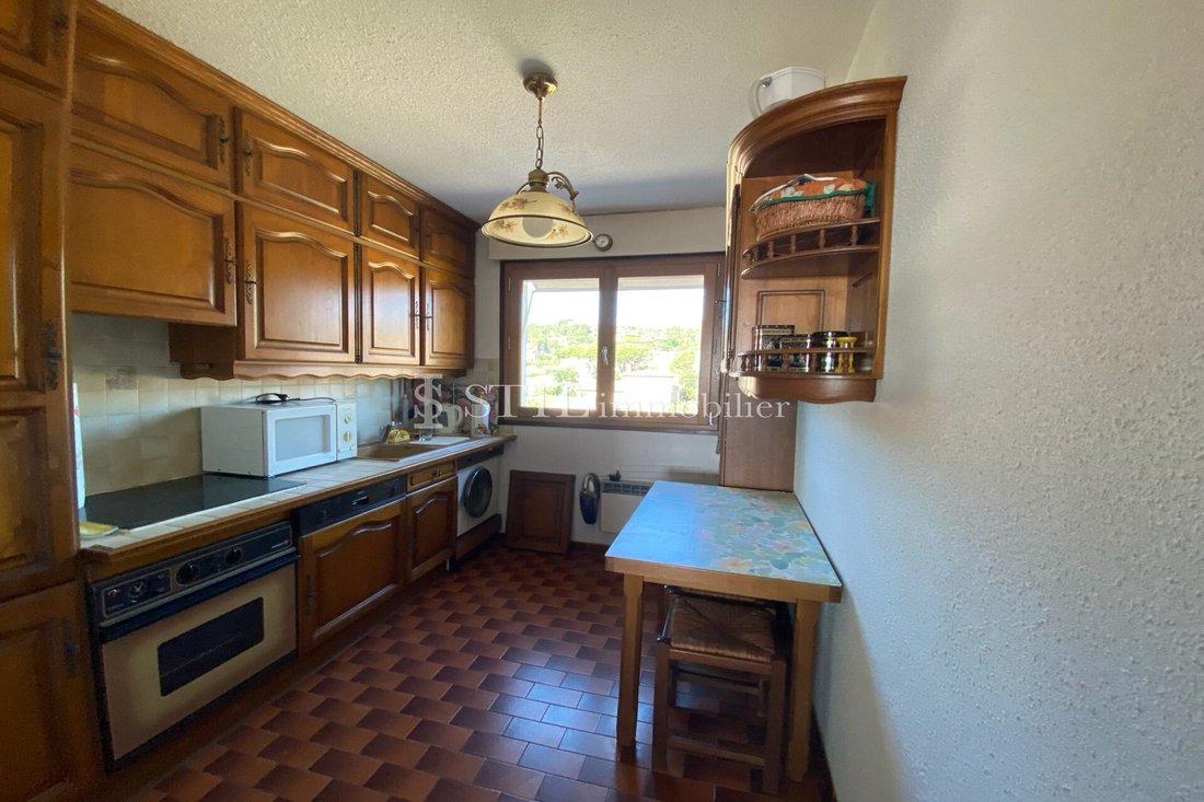 Apartment in Ville-Les Saquedes-Le Bouillonnet, Sainte-Maxime, France 3 - 18060943