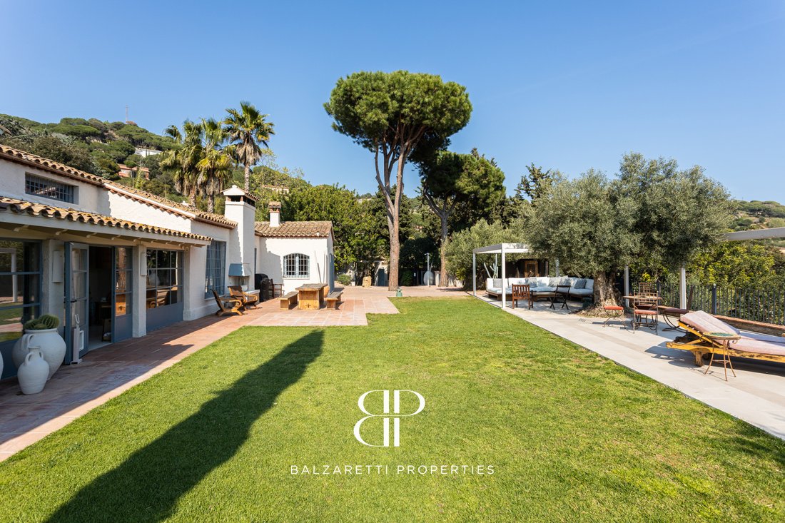 Villa in Cabrera de Mar, Catalonia, Spain 4 - 18061156