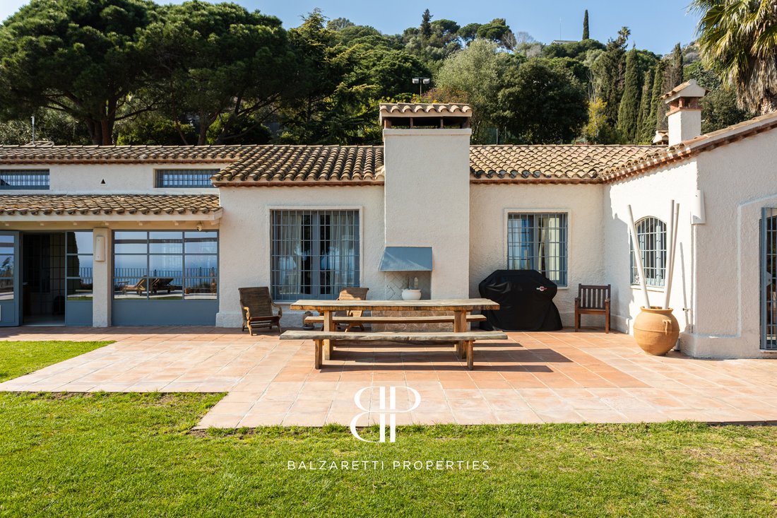 Villa in Cabrera de Mar, Catalonia, Spain 2 - 18061156