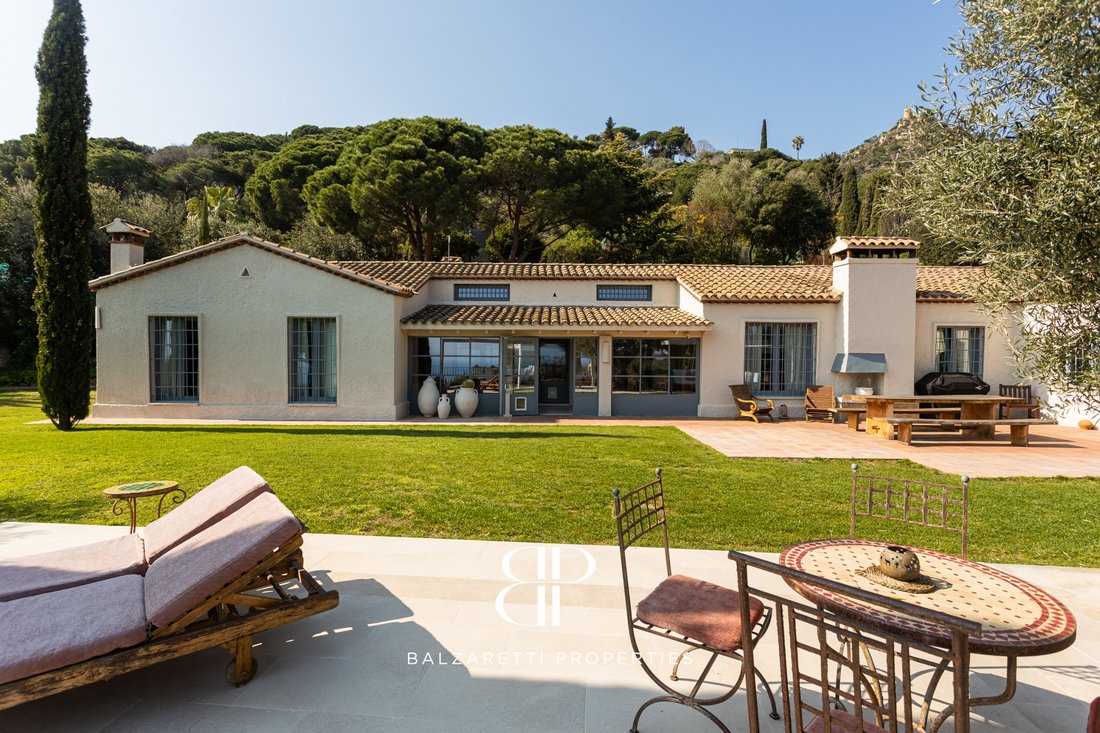 Villa in Cabrera de Mar, Catalonia, Spain 1 - 18061156
