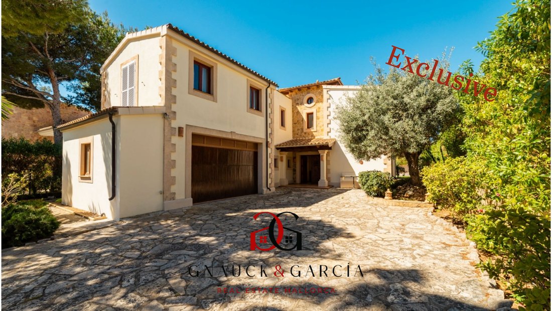 Villa in Santa Ponsa, Balearic Islands, Spain 1 - 14923394