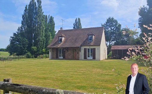 Villa in Houdan, Ile-de-France, France 1
