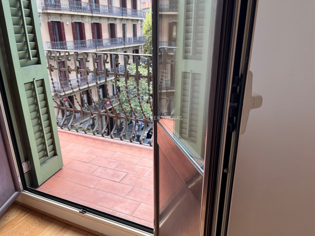 Apartment in Eixample, Barcelona, Spain 4 - 16254709