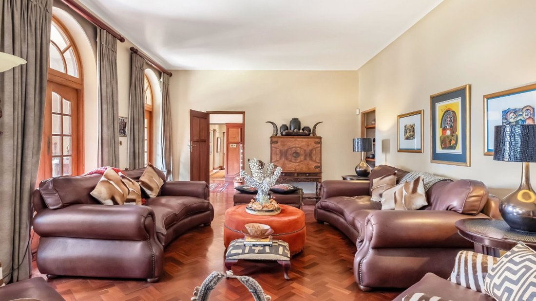Maison à Houghton Estate, Gauteng, Afrique du Sud 4 - 18062919