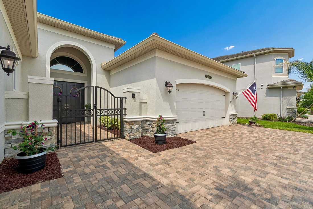 House in Zephyrhills, Florida, United States 4 - 17948887