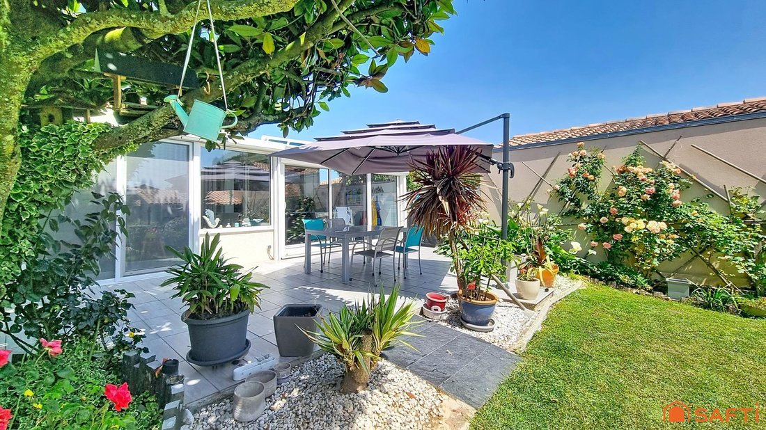 House in Meschers-sur-Gironde, Nouvelle-Aquitaine, France 3 - 17895115