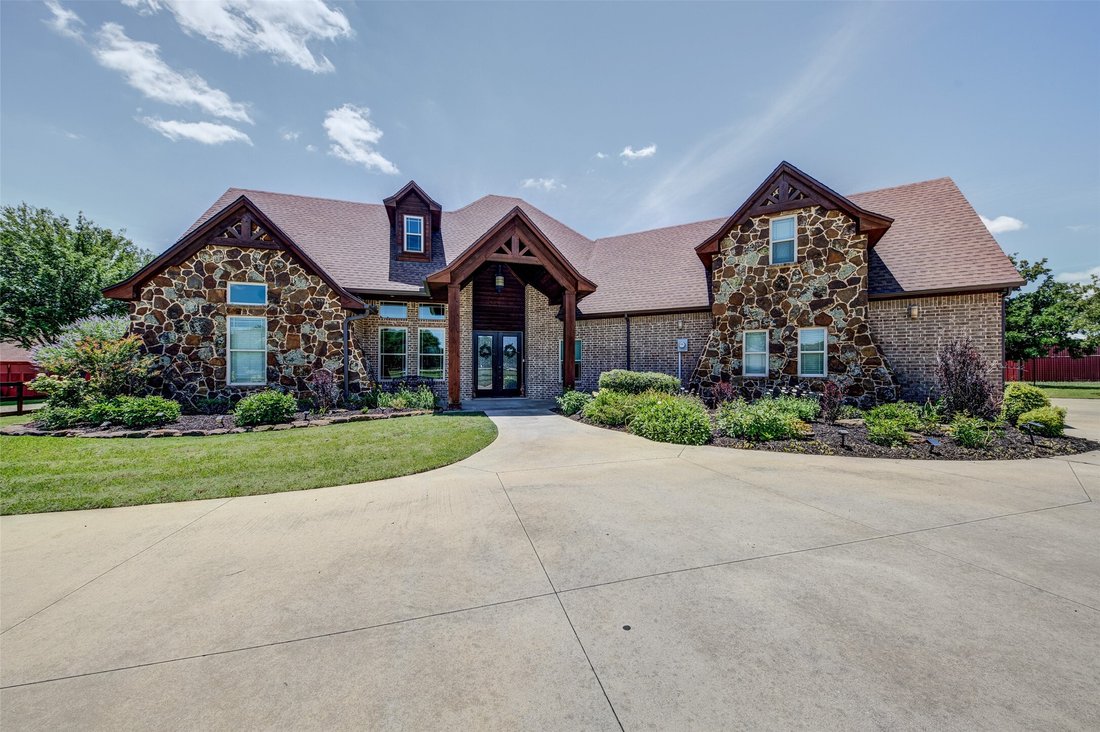 House in Lantana, Texas, United States 4 - 18065478