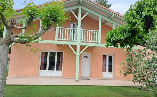 Villa in Ouest, Soustons, France 1