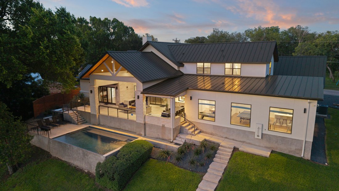 House in Seguin, Texas, United States 2 - 18064855