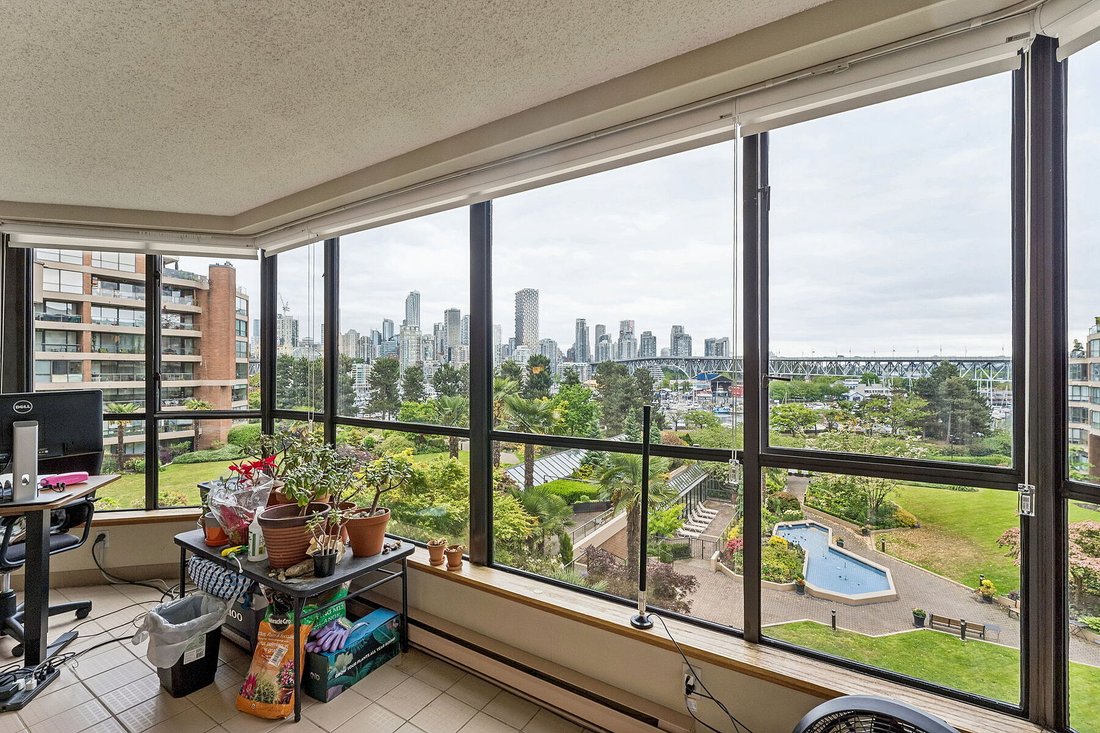 Condo in Vancouver, British Columbia, Canada 2 - 18061988