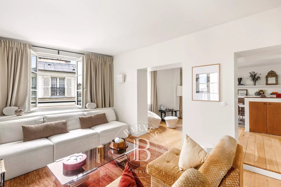 Apartment in Montmartre, Paris 18e Arrondissement, Paris 3 - 18061263