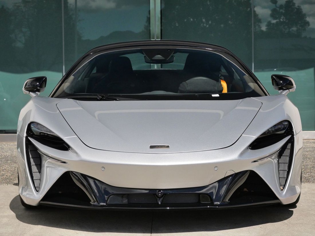 Coupe in Thousand Oaks, CA, United States 2 - 17225539