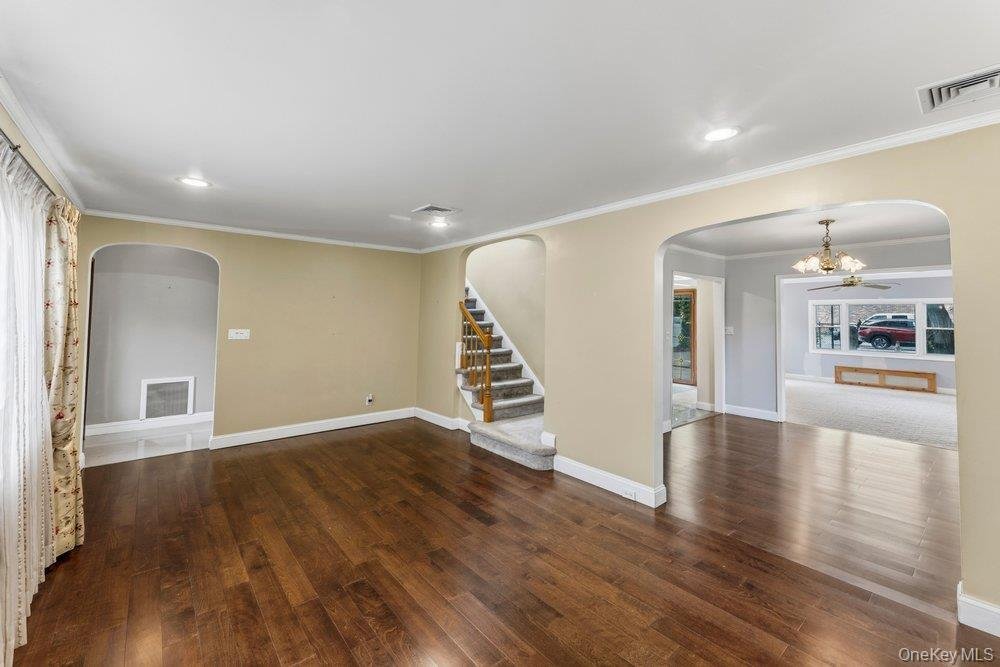 House in Malverne, New York, United States 5 - 17918066