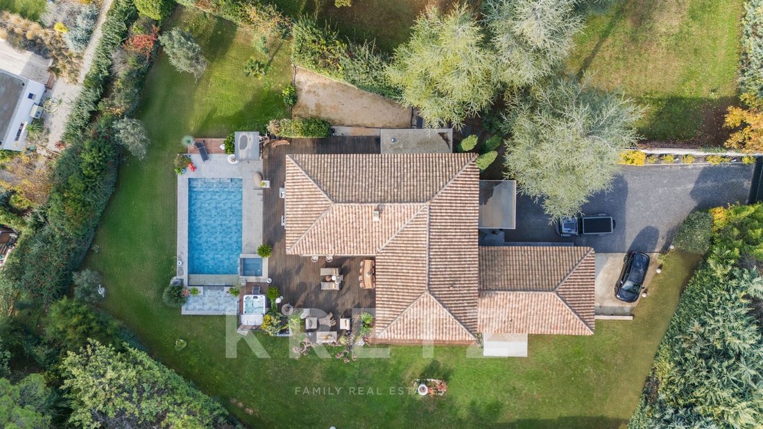 House in Plateau de Puyricard-La Trévaresse, Aix-en-Provence, France 1 - 18064523