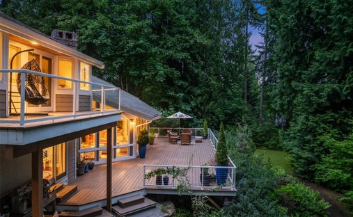 House in Bainbridge Island, Washington, United States 1