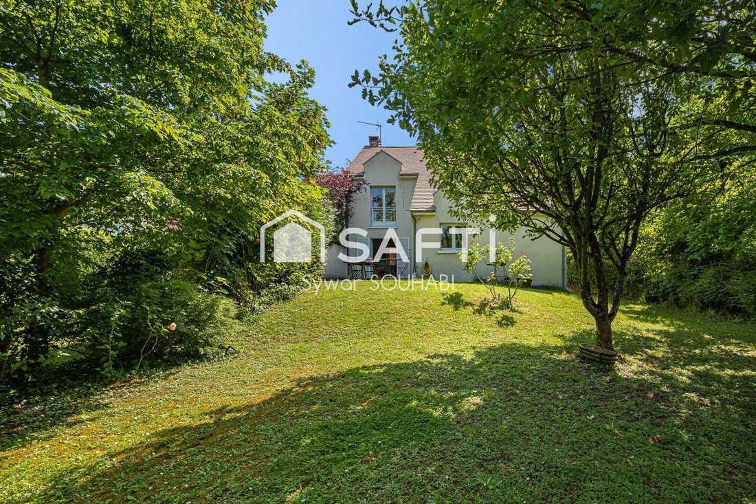 House in Centre Ville, Rueil-Malmaison, France 1 - 18062359