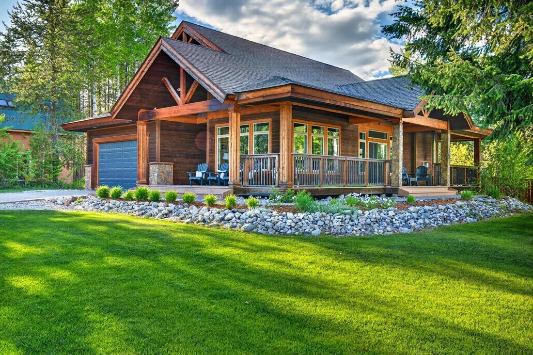 House in Golden, British Columbia, Canada 1 - 17378983