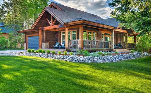 House in Golden, British Columbia, Canada 1