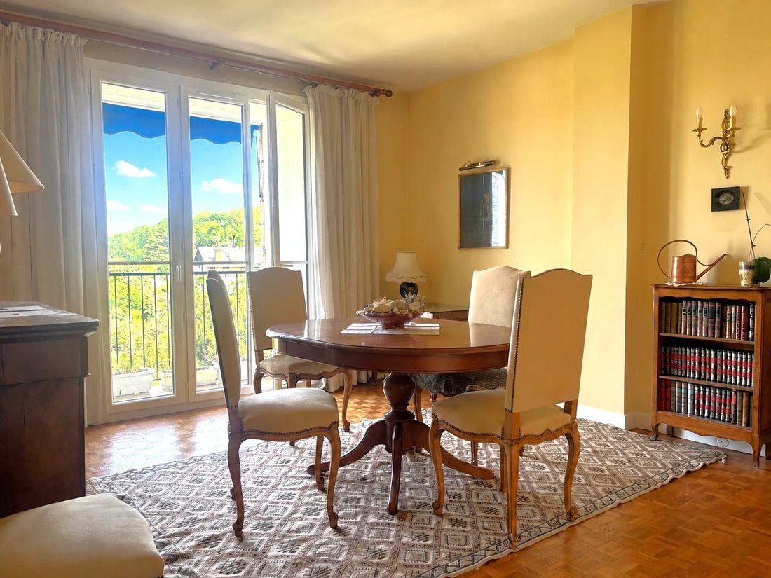 Apartment in Bord de Seine, Bougival, France 4 - 18064752
