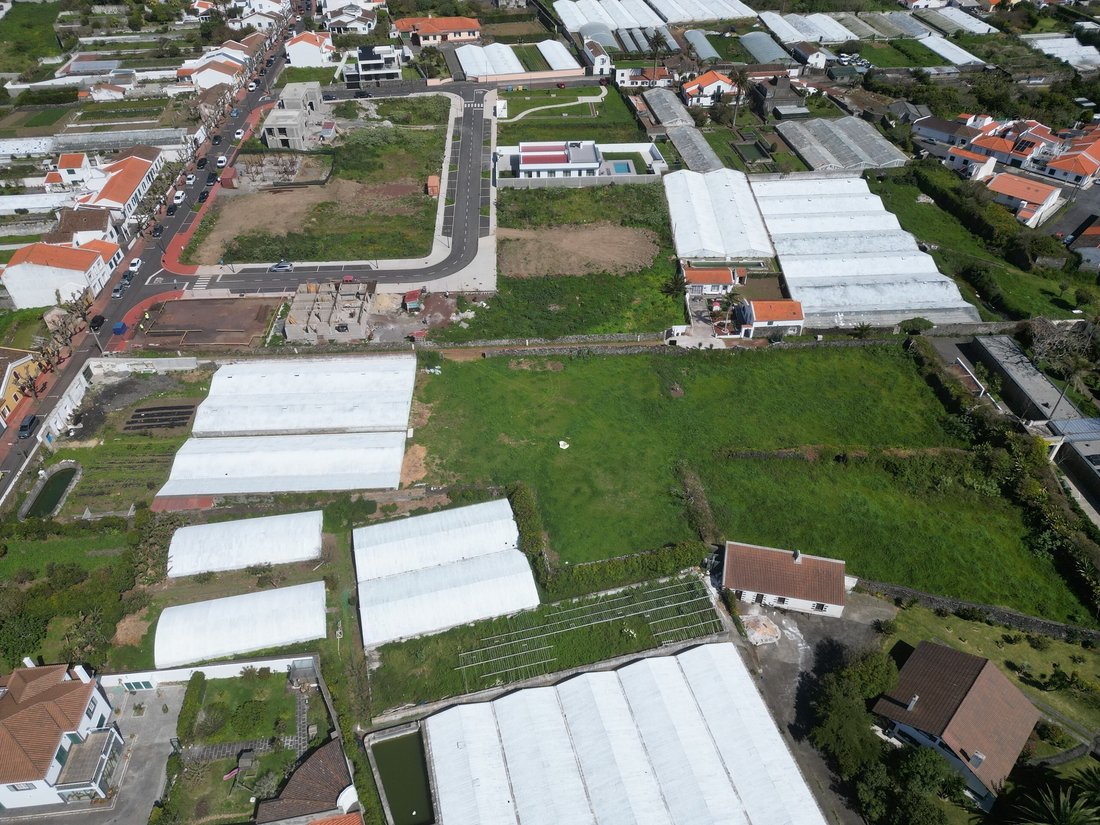 Land in Rosto do Cao (Sao Roque), Azores, Portugal 3 - 17312425