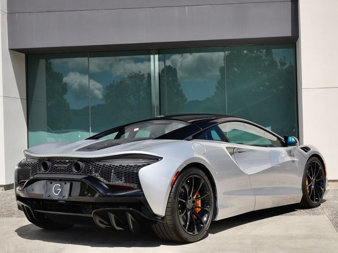 Coupe in Thousand Oaks, CA, United States 4 - 17225539
