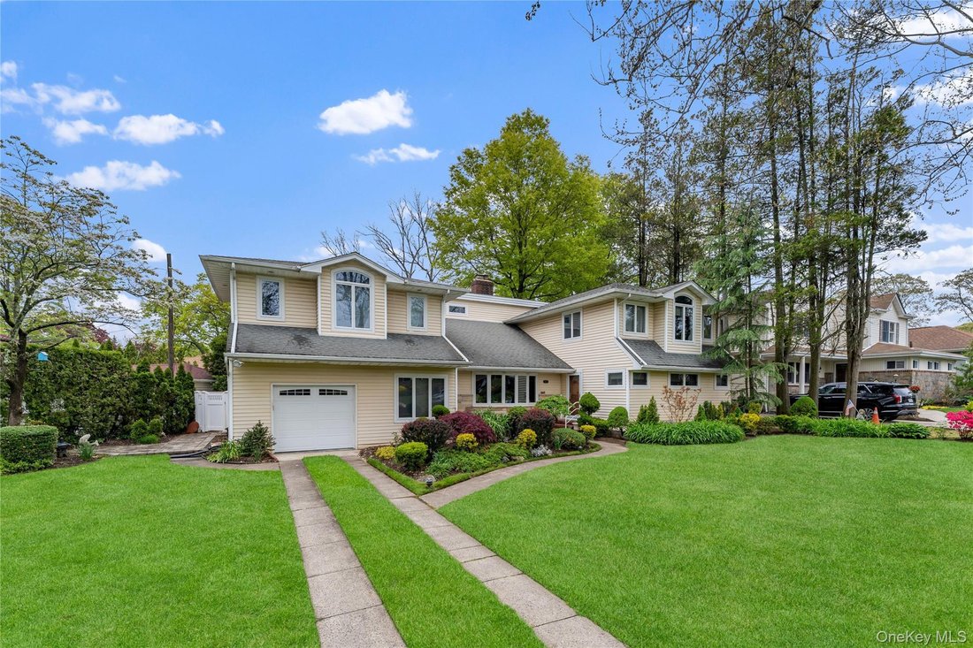 House in West Hempstead, New York, United States 3 - 18063822
