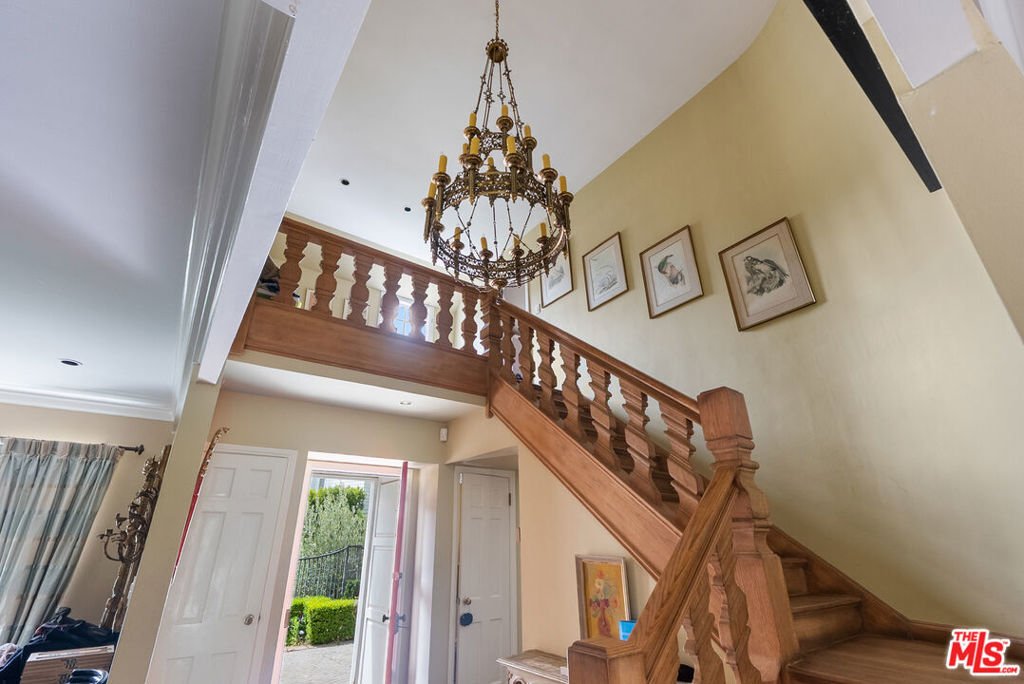 House in Los Angeles, California, United States 5 - 18062946