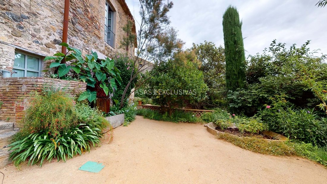 Townhouse in Cruilles, Monells i Sant Sadurni de l'Heura, Catalonia, Spain 5 - 17627095