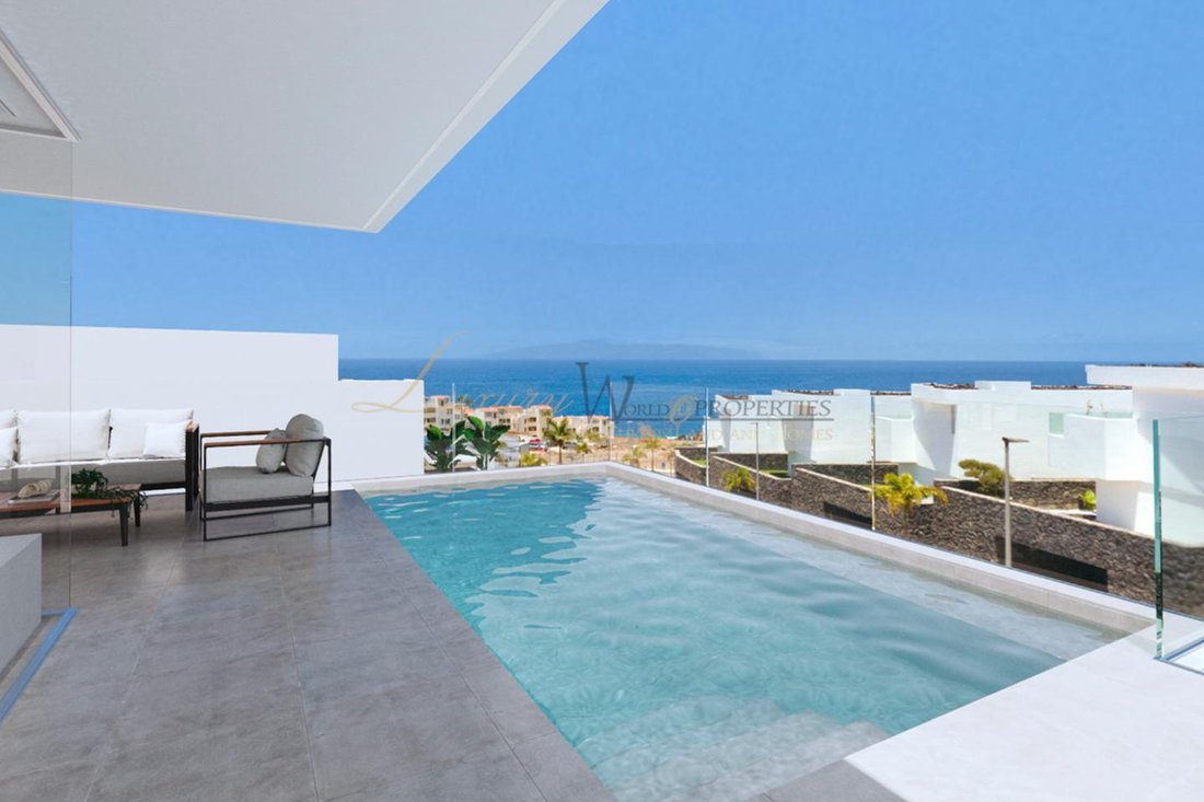 Villa in Callao Salvaje, Adeje, Canary Islands 2 - 18063441