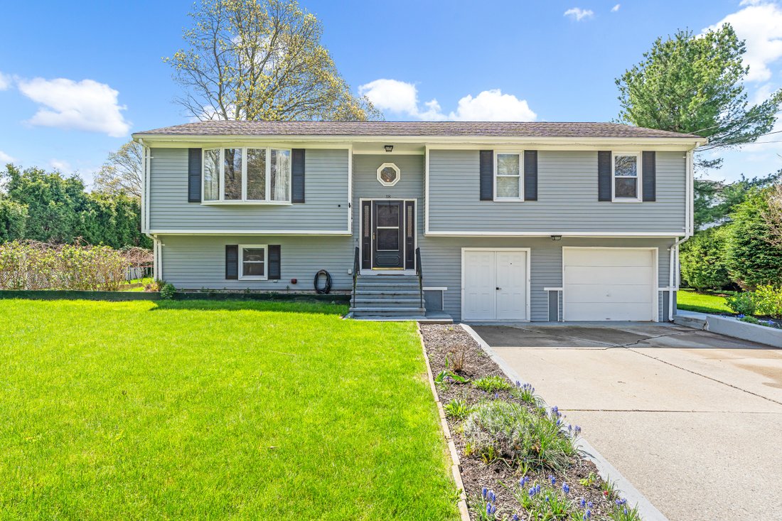 House in Bristol, Rhode Island, United States 3 - 18063759