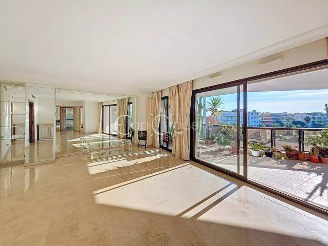 Wohnung in Cannes, Provence-Alpes-Côte d'Azur, Frankreich 5 - 15723150