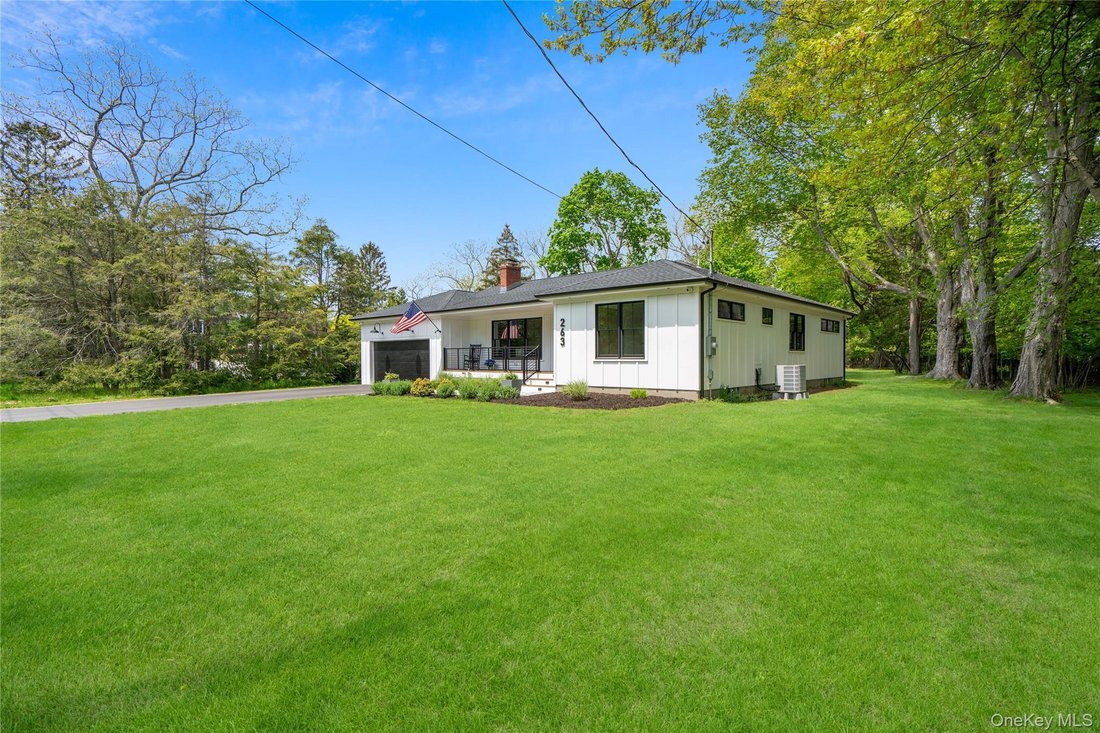 House in Yaphank, New York, United States 2 - 18064003