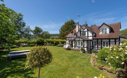 House in Little Witcombe, Badgeworth, England 1