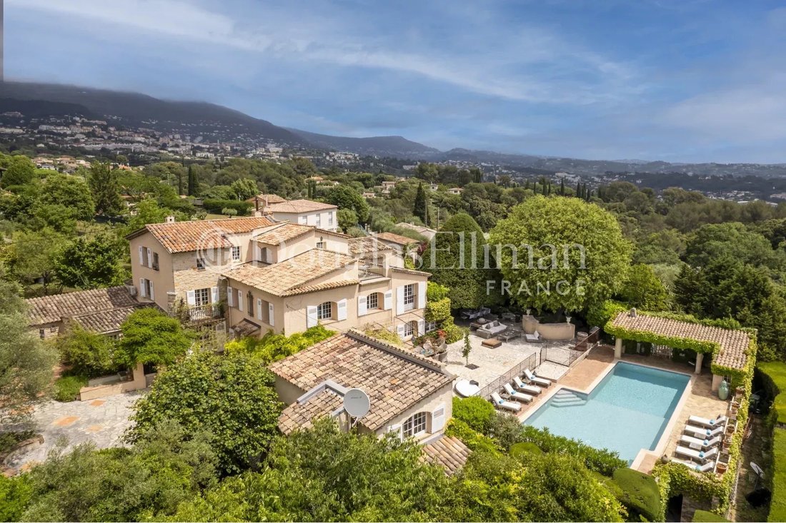 House in Grasse, Provence-Alpes-Côte d'Azur, France 2 - 16052974