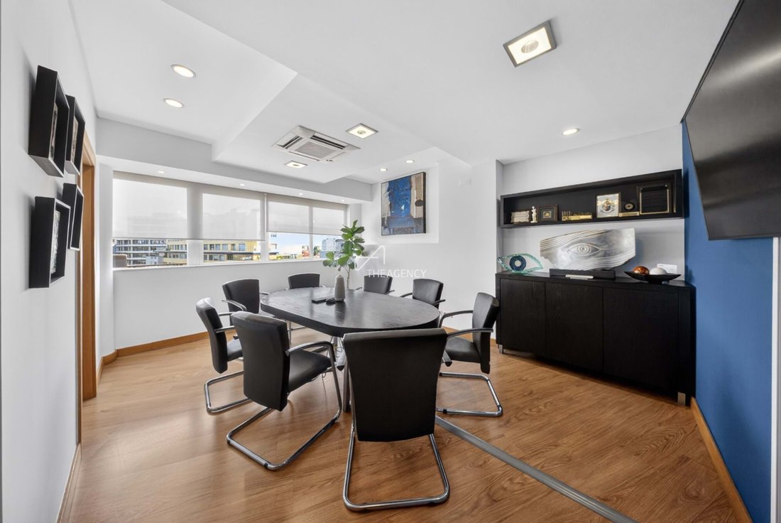 Apartment in Alvalade, Lisbon, Portugal 5 - 18065191