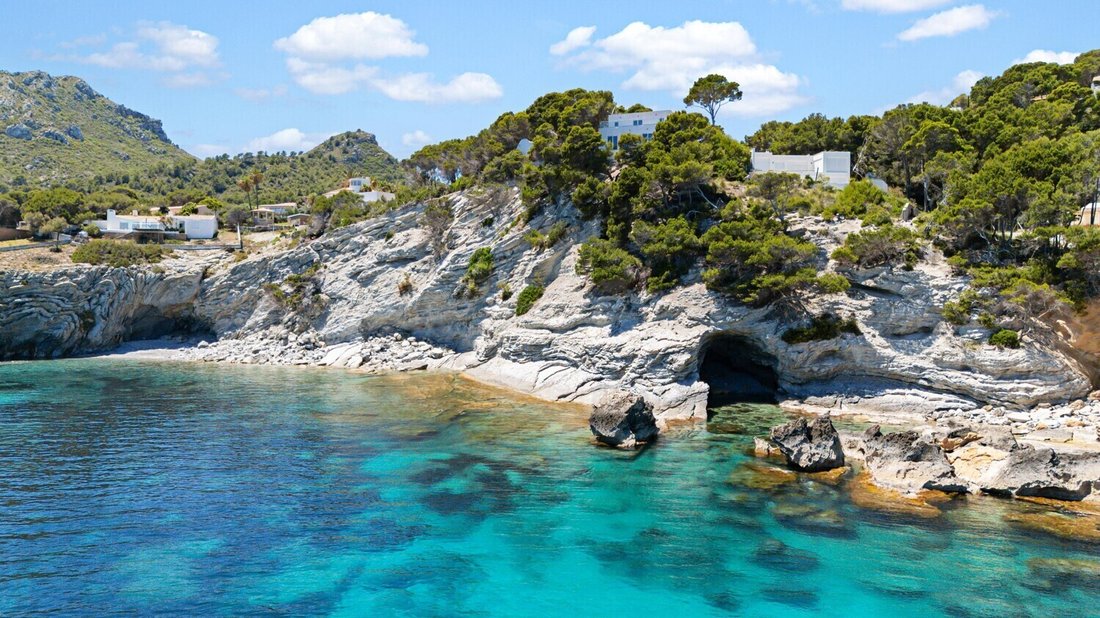 Villa in Capdepera, Balearic Islands, Spain 4 - 18063622