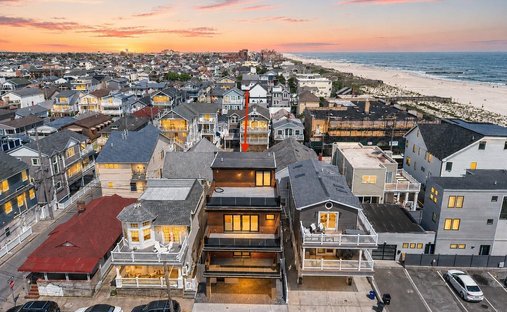 House in Long Beach, New York, United States 1