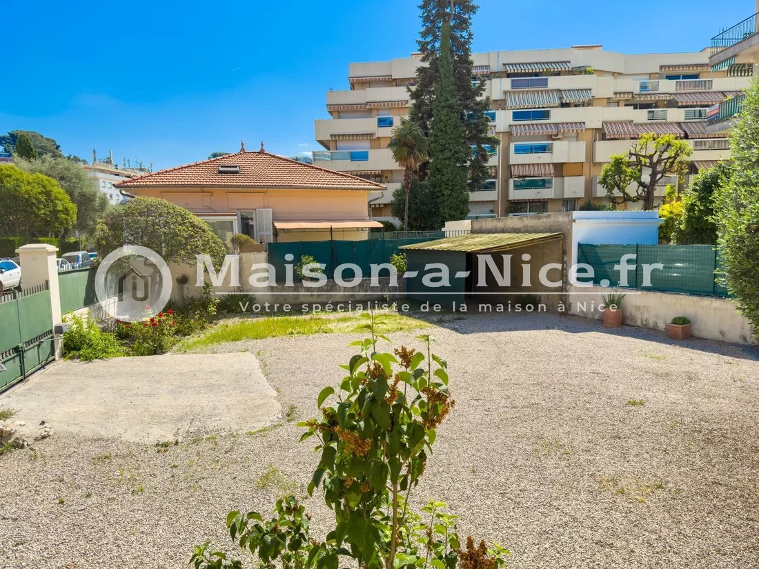 Townhouse in Nice, Provence-Alpes-Côte d'Azur, France 4 - 17486176