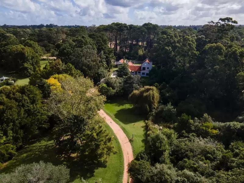 House in Punta del Este, Maldonado Department, Uruguay 2 - 18063428